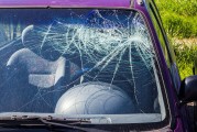 如何打開小車前蓋？打開小車前蓋有哪些步驟和注意事項？