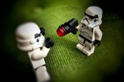 激光游戲的免費(fèi)下載體驗(yàn)分享，推薦最熱門的免費(fèi)激光游戲，一次盡享游戲樂趣