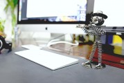 游窩游戲盒，一款由阿里巴巴旗下的游窩科技推出的在線休閑游戲盒子。這款產(chǎn)品以其豐富的游戲資源、優(yōu)質(zhì)的用戶體驗(yàn)和個(gè)性化的推薦系統(tǒng)吸引了大量玩家的關(guān)注。，游窩游戲盒，集豐富資源與優(yōu)質(zhì)體驗(yàn)于一體的在線休閑游戲盒子