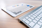 谷歌相似網(wǎng)站插件是一種用于管理Google Search與其它搜索引擎之間關(guān)聯(lián)的工具。它是Google的一種特性，可以讓用戶更容易地找出其他網(wǎng)站的相關(guān)信息，從而提高搜索結(jié)果的質(zhì)量和準(zhǔn)確性。，谷歌相似網(wǎng)站插件，連接和增強(qiáng)您的Google搜索結(jié)果