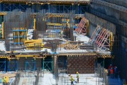 因勞動爭議，王增華起訴?？谑泄I(yè)建設(shè)開發(fā)總公司等
