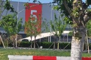 4月交付超2.8萬輛！實(shí)探小米汽車工廠！銷售：訂單大增，交付周期拉長至45周！