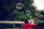 孩子的夢境之旅，夢到媽媽離世的心靈探索，孩子的心靈探索，夢境中的媽媽離世之旅
