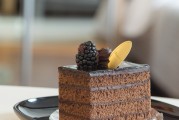 從零開始學(xué)習(xí)制作美味的自由式蛋糕游戲——教程指南，自控力與創(chuàng)新烘焙技巧，從零開始制作美味自由式蛋糕的游戲教程