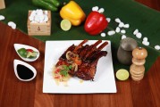 夢到豬肉，究竟是何預(yù)兆？，夢到豬肉，預(yù)示著什么？