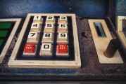 史上免費(fèi)游戲: XzGame 的魅力與樂趣，XzGame，一款值得一看的游戲