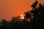 夢(mèng)中邂逅——與認(rèn)識(shí)的人相遇，夢(mèng)中邂逅，與舊識(shí)的意外重逢