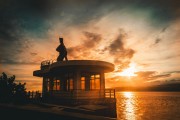 夢(mèng)中的時(shí)光隧道，與去世姥爺?shù)脑俅五忮?，?mèng)中的時(shí)光隧道，與去世姥爺?shù)脑俅五忮? title=