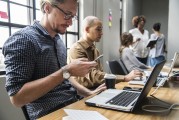 如何通過多種方式查詢企業(yè)注冊信息？，多元化查詢企業(yè)注冊信息的方式方法