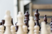 釋放壓力、享受生活——談?wù)動螒蛎赓M后的變化與影響，游戲免費，從商業(yè)挑戰(zhàn)到社區(qū)效應(yīng)
