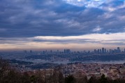 滄州市地處河北省中部，東臨渤海，南靠燕山山脈，北接京、津兩市。地處華北平原北部，地勢(shì)平坦，自古以來就是農(nóng)業(yè)生產(chǎn)的重要基地。因此，滄州市的網(wǎng)站SEO工作尤為重要。，滄州市，地理位置、農(nóng)業(yè)基礎(chǔ)與未來發(fā)展