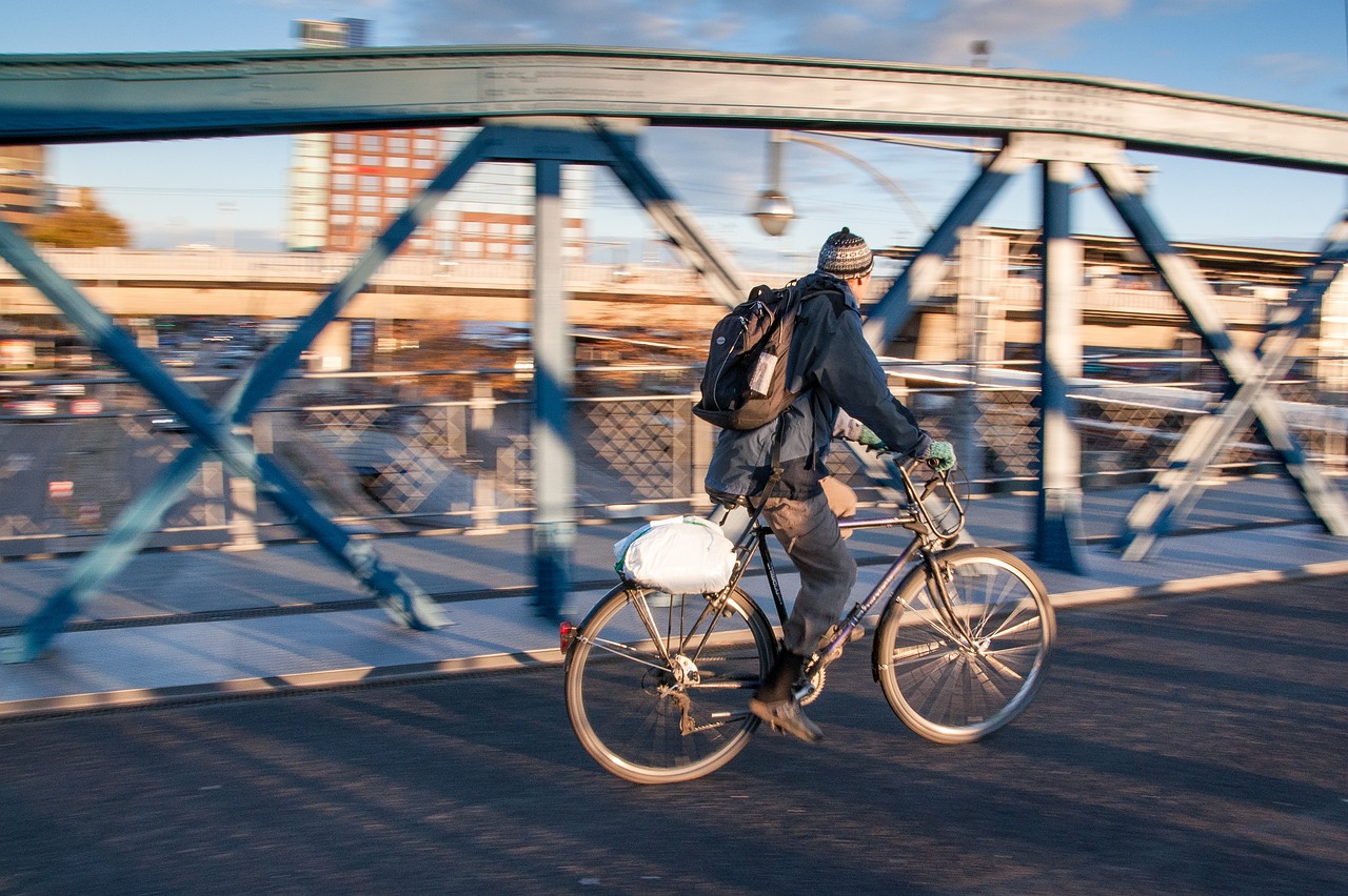 夢到騎摩托車，究竟是何預(yù)兆？