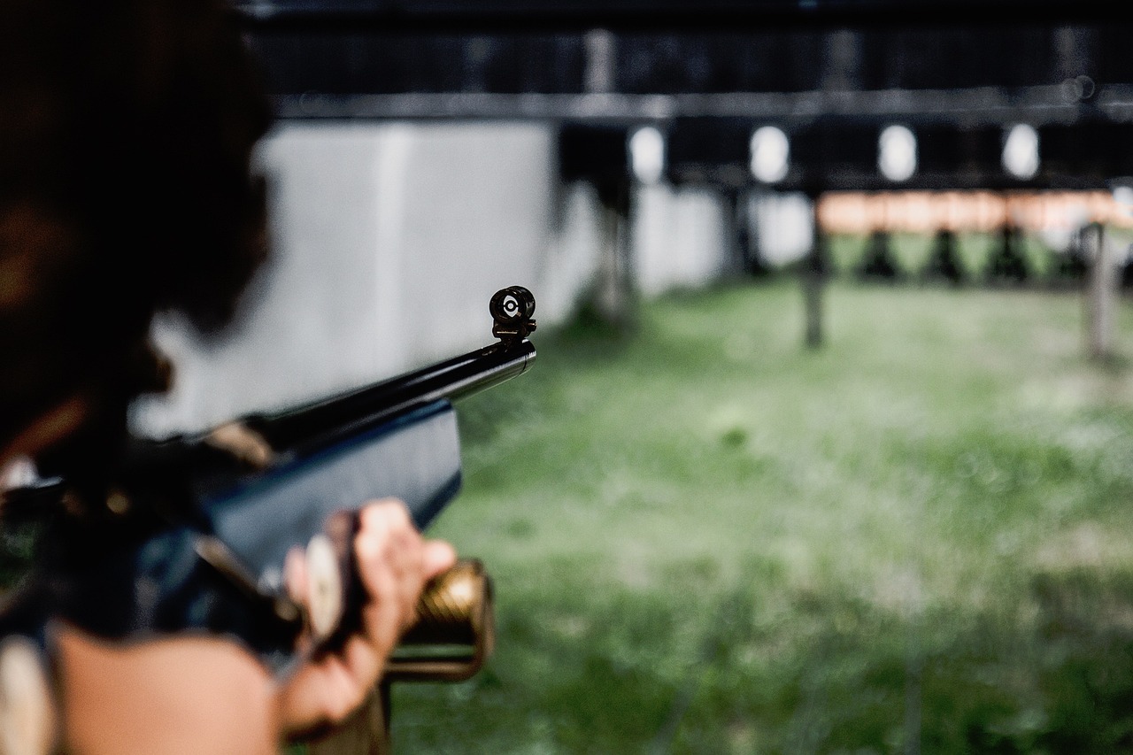 FPS（第一人稱射擊游戲中，fps是什么？fps stands for  frames per second，中文意思是每秒擊中敵人次數(shù)。而fps免費(fèi)游戲是一種在游戲中不需要支付任何費(fèi)用的游戲，讓玩家可以在任何時(shí)候、任何地點(diǎn)暢玩游戲。下面我們將詳細(xì)介紹fps免費(fèi)游戲的特點(diǎn)和魅力。