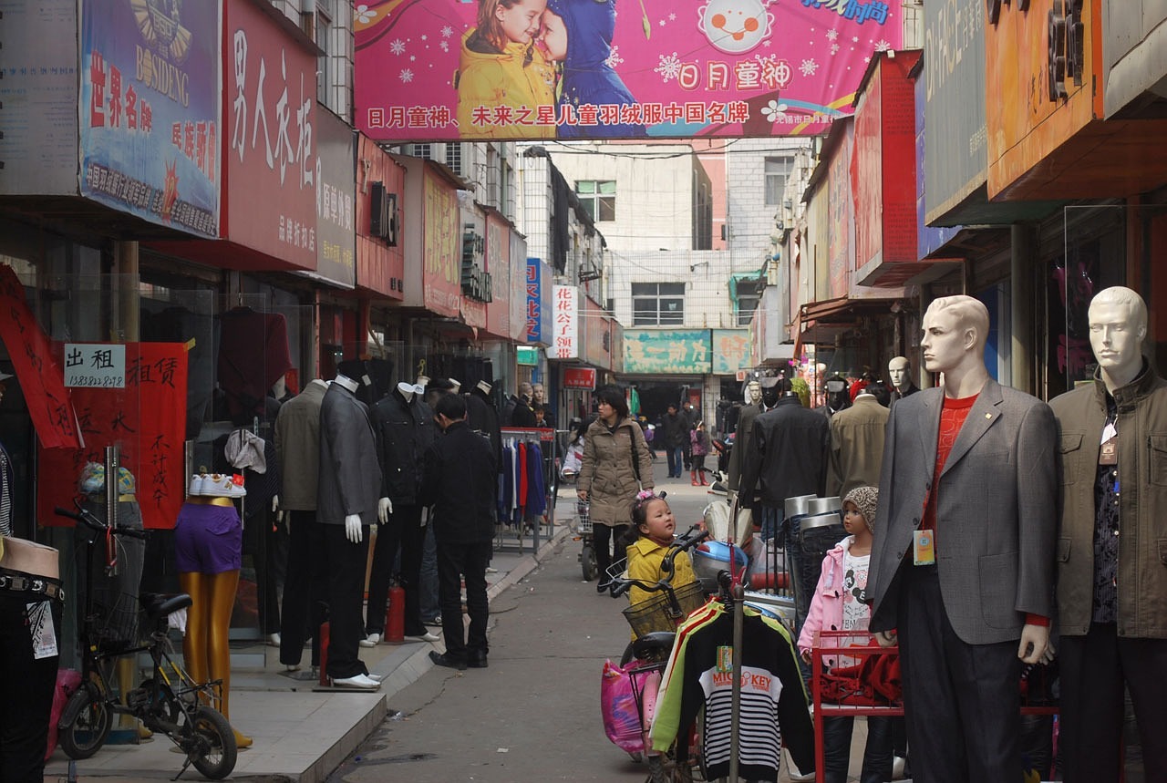 夢(mèng)中的購物之旅，一次逛街買衣服的奇妙體驗(yàn)