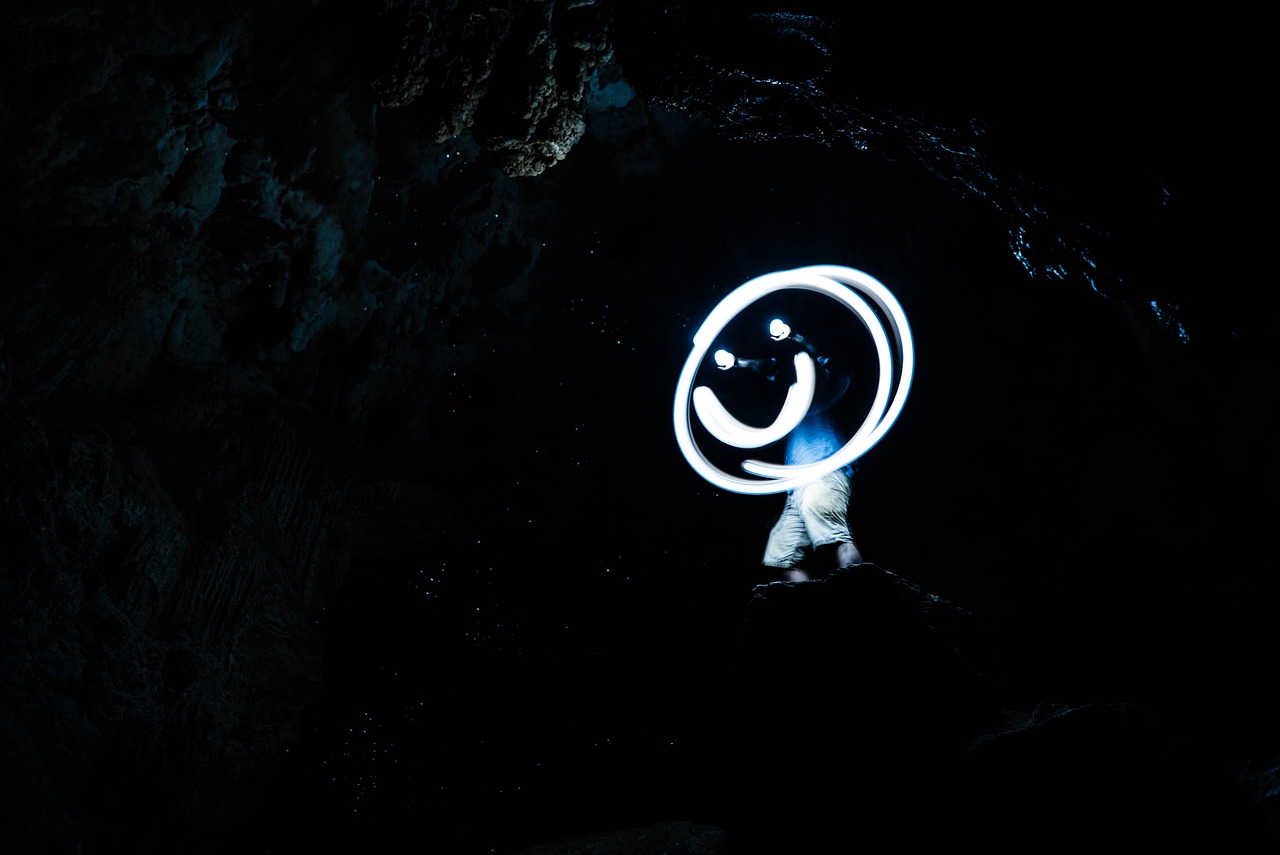 逆冬新黑帽SEO網(wǎng)站，揭秘其背后的秘密與風(fēng)險(xiǎn)