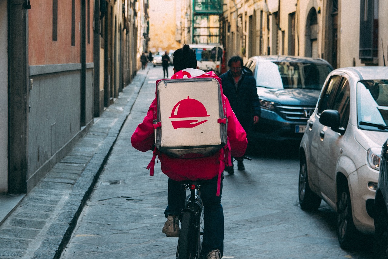 想送美團(tuán)外賣？輕松注冊，開啟你的外賣配送之旅！