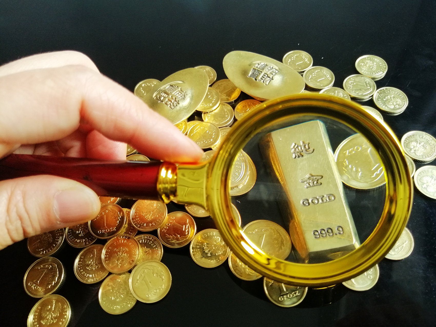 平江發(fā)現(xiàn)超40條金礦脈：儲量超1000噸，估值達6000億元？湖南黃金最新回應