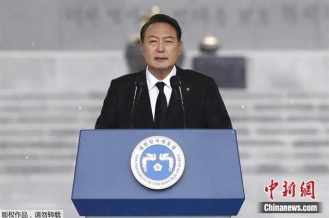 2025年度前瞻：國際局勢波譎云詭，將進入再平衡階段？
