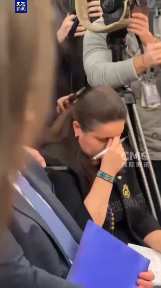 美烏首腦“談崩” ，美記者：報道白宮近30年，這場面前所未見！4分52秒，特澤會現(xiàn)場爭吵實錄曝光