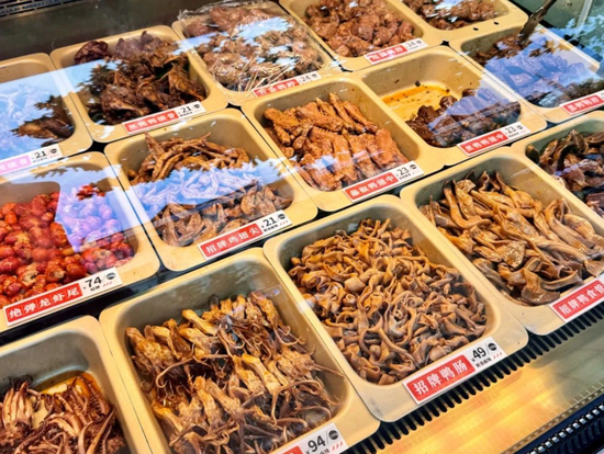 鮮貨少賣5個億，門店縮水5000家，絕味食品半年凈利跌四成