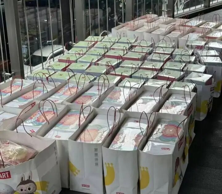 全線下跌！市場突然大量出現(xiàn)，曾經(jīng)價格過萬如今800多元……
